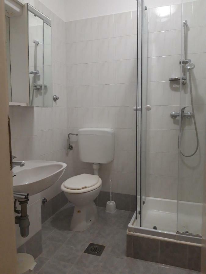 Ferienwohnung Clara 2 Poreč Exterior foto